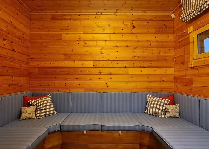 Appartamento Finska Roubenka Pro Hosty Pleteny Ujezd